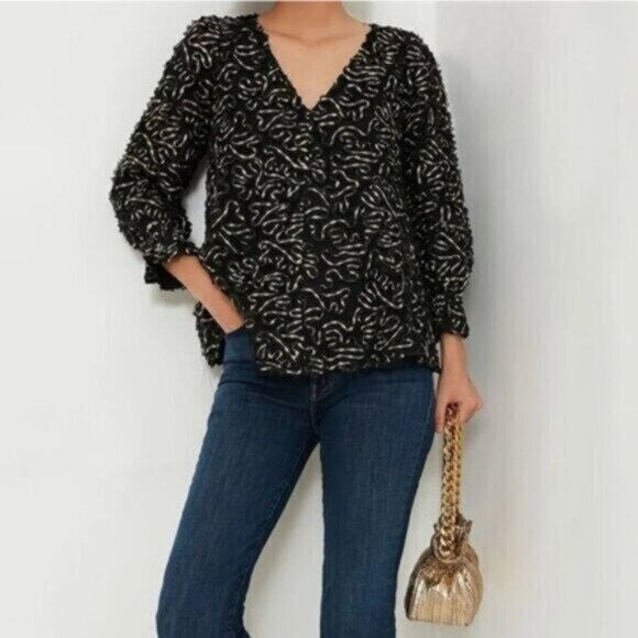 Tuckernuck | NEW Nightly Organza V-neckline Easton Top in Black & Gold Size S